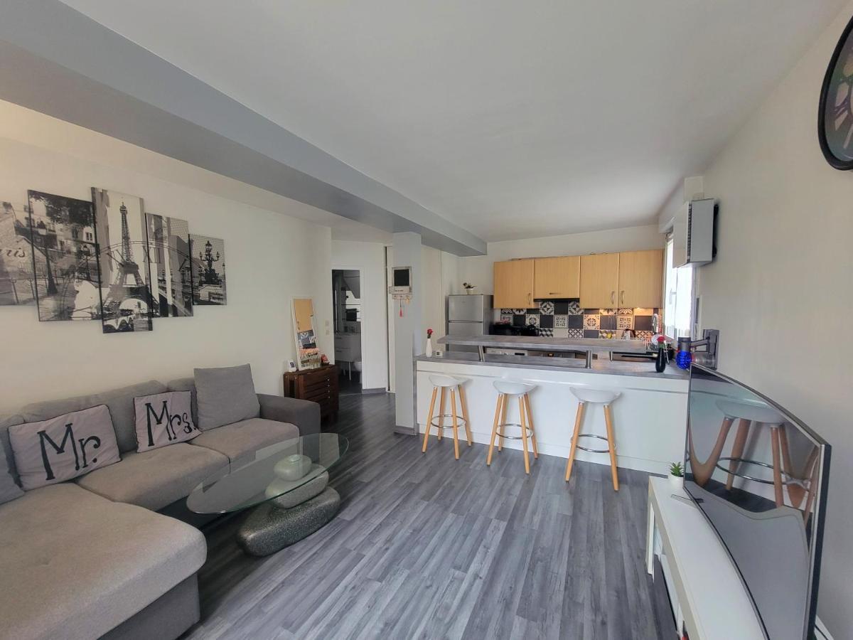 Superbe Appartement Avec Jardin Proche Versailles Saint-Cyr-l'Ecole Exterior foto