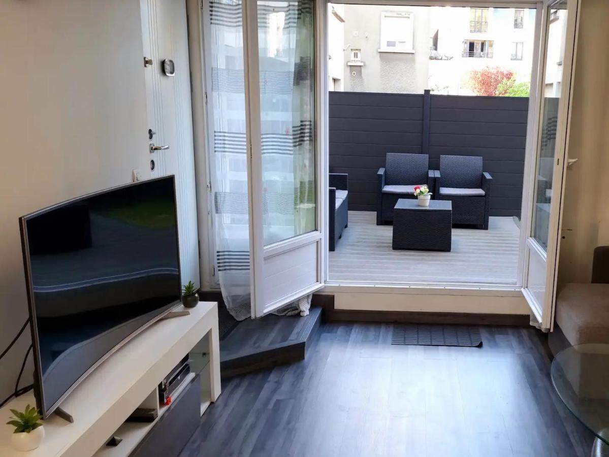 Superbe Appartement Avec Jardin Proche Versailles Saint-Cyr-l'Ecole Exterior foto